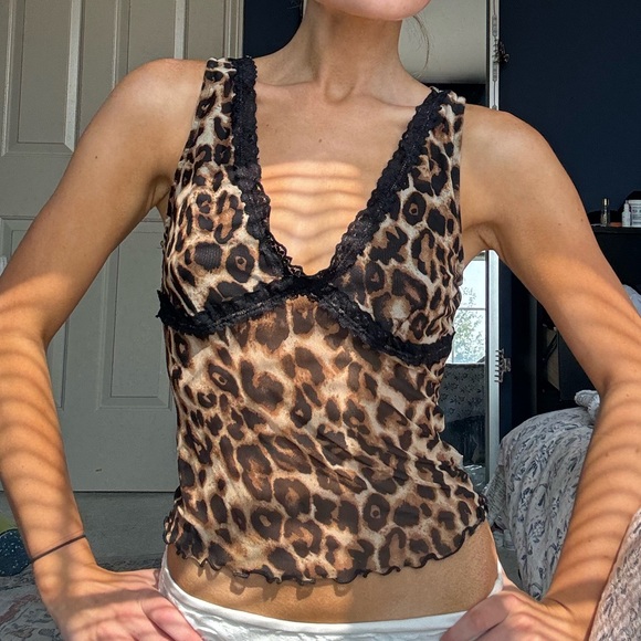 Urban Outfitters Cheetah Print Top Tank - Picture 1 of 3